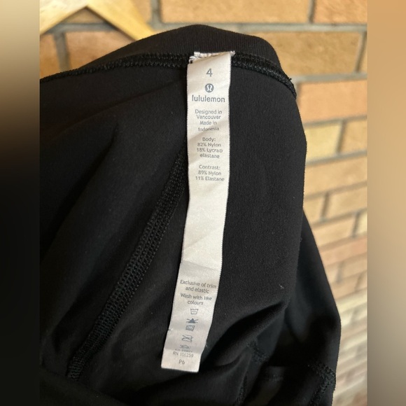 Lululemon Wunder Under Pant (Hi-Rise) Tech Mesh 28" Leggings Black Size 4 - Picture 6 of 7